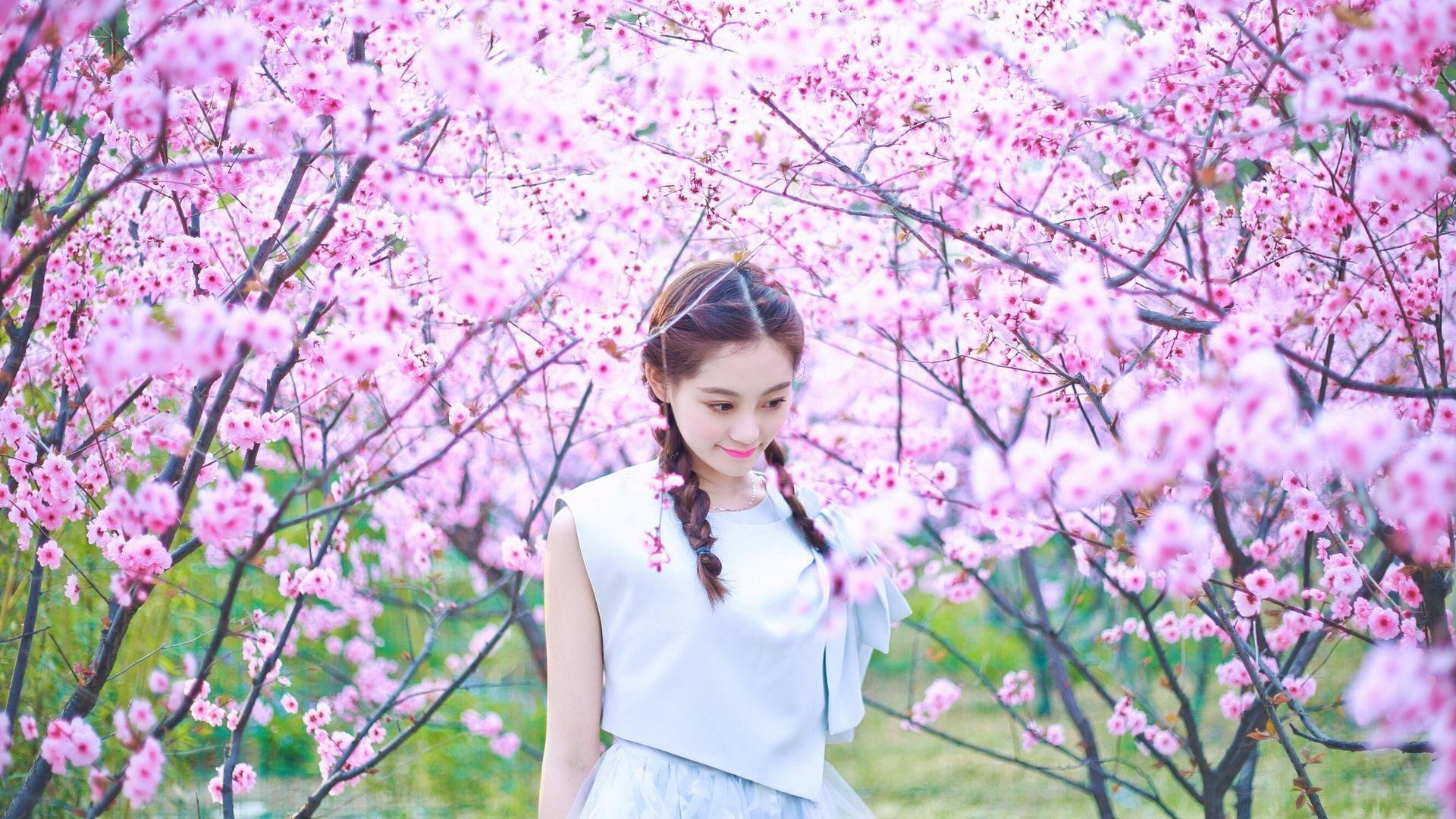 雷火电竞网站-哨响前的寂静，当三笘薰的刀刃切开墨西哥式的终结与巴萨式的悬念